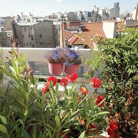 B And B Les Terrasses Du Pantheon Bed & Breakfast